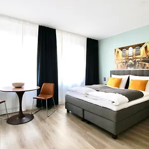 Arthouse Im Pantaleonsviertel Appartement