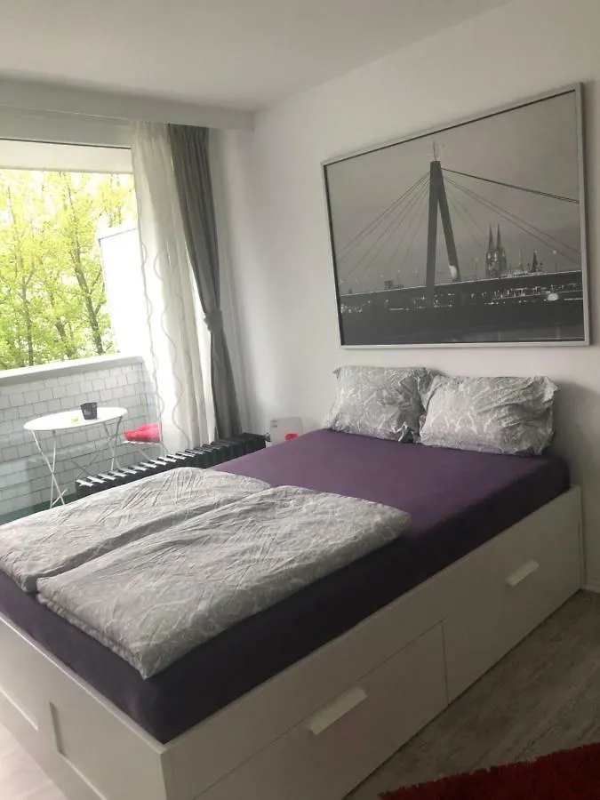 Design Apartment Cologne 0*,
